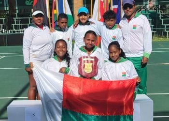 TENNIS – L’équipe féminine malgache U16 sacrée championne d’Afrique australe, les garçons vice-champions