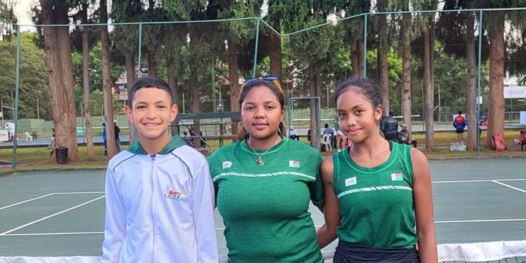 TENNIS – Mirija Andriantefihasina et Mitia Voavy sacrés champion d’Afrique australe U14 et U16