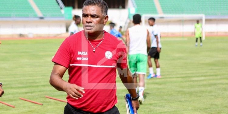 FOOTBALL – Romuald Rakotondrabe s’attend à un adversaire fort défensivement et agressif face à la Mozambique samedi