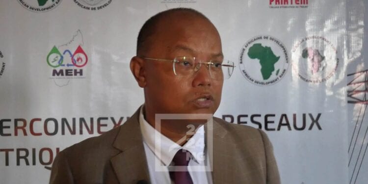 ELECTRICITE – Une ligne de 220 kV pour interconnecter les réseaux d’Antananarivo et d’Antsirabe Vakinankaratra pour se départager les énergies produites