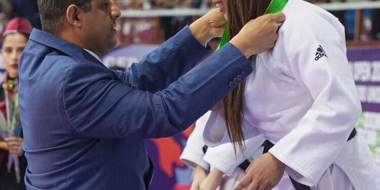 JUDO – Laura Rasoanaivo décroche une médaille d’or dans la catégorie junior -70 kg de l’Open d’Afrique d’Algérie