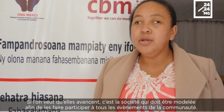 HOLINIAINA RAKOTOARISOA, FONDATRICE DE L&rsquo;ONG MERCI – « Ma cécité m&rsquo;a poussé à aider les personnes handicapées »