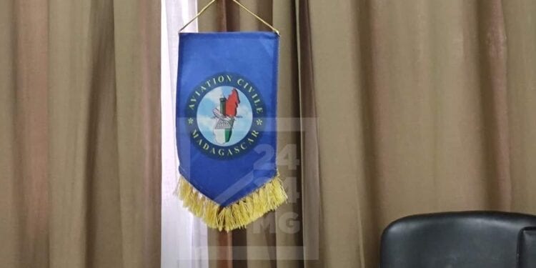 TRANSPORT AERIEN – Plusieurs vols nationaux et internationaux retardés ou suspendus à cause d’une panne technique au niveau de l’entreprise qui gère le site web de l’aviation civile de Madagascar selon l’ACM