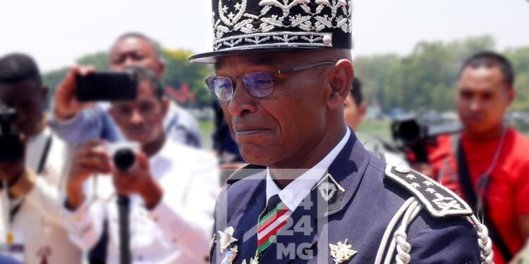 ENQUETE – La Gendarmerie confirme la fuite de l’enregistrement sonore du président de la République, partagé par le SEG dans une groupe WhatsApp des bérets noirs