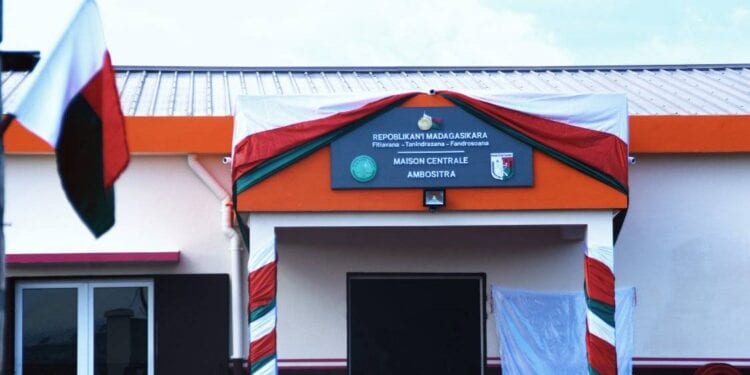 DROITS DE L&rsquo;HOMME – Une prison plus confortable et plus moderne  inaugurée  à Ambositra