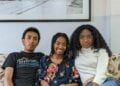 ART ORATOIRE – L’Université d’Antananarivo rejoint les quarts de finale après avoir disposé de l’Université de Lille