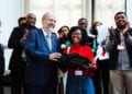 CONCOURS – Larissa Falimanana, lauréate de la quatrième édition du « Falling Walls Lab » Madagascar
