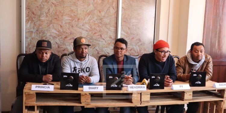 CULTURE – Le groupe Reko Band sort son deuxième album « Misia »