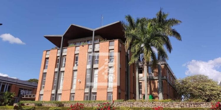 ENSEIGNEMENT SUPERIEUR – L’immunité juridictionnelle refusée aux universitaires par la Haute cour constitutionnelle