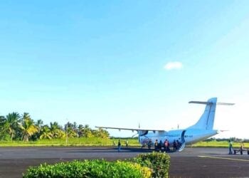 TRANSPORT AÉRIEN – L’aéroport de Sainte Marie se dote de balisage lumineux de piste  pour pouvoir accueillir des vols internationaux de nuit