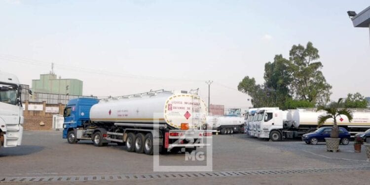 DELESTAGE – L’augmentation des camions transporteurs de carburant pour la Jirama comme principale solution