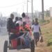 CIRCULATION – Plus de deux milliards d&rsquo;ariary pour la réfection de la route entre Ankadimbahoaka et la station Jovena Anosizato