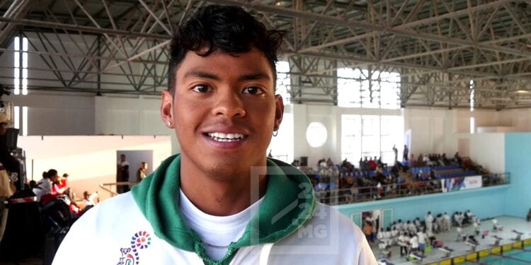 JEUX DES ÎLES – Jonathan Raharvel offre une deuxième médaille d’or à Madagascar en natation,