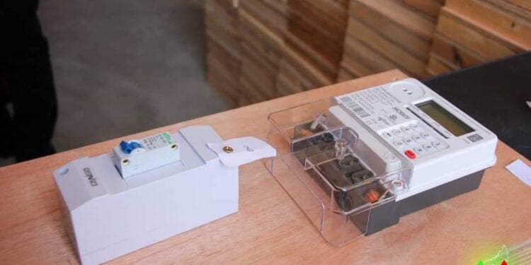 ÉLECTRICITÉ – Arrivée de la deuxième vague de compteurs « mora », les ménages inscrits invités à vérifier leur nom auprès des fokontany pour les branchements