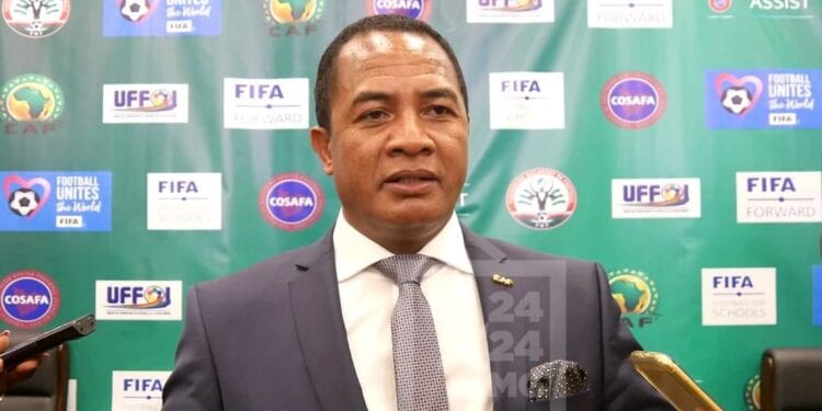 Alfred Randriamanampisoa compte demander à la FIFA la suspension de la restriction budgétaire de la FMF dans un mois et la récupération de l’aide destinée à Madagascar du temps de Covid-19 lors d’une rencontre avec Gianni Infantino