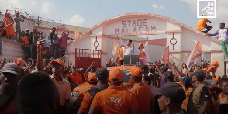 CAMPAGNE ELECTORALE – Andry Rajoelina se défend et accuse ses opposants de vouloir une transition