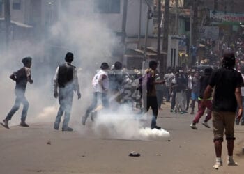 Le préfet de police encadre les manifestations de rue, les forces de l’ordre usent des lacrymogènes pour disperser le rassemblement du Collectif des candidats à Itaosy
