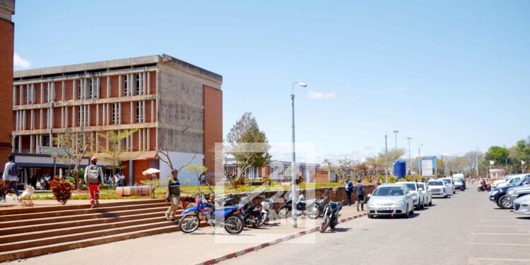 ENSEIGNEMENT SUPERIEUR – De nombreux établissements au sein de l’Université d’Antananarivo n’ont pas pu respecter la date de la fin de l’année universitaire fixée par le conseil scientifique