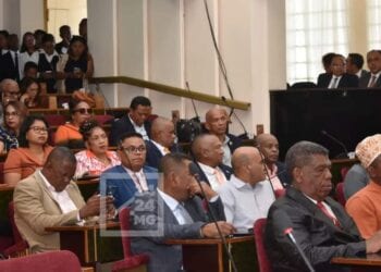 Les députés pro-Rajoelina « condamnent » le discours qui « cultive la déstabilisation » de Christine Razanamahasoa