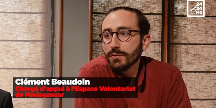 FRANCE VOLONTAIRES – « Le but d’un volontariat, ce n’est pas seulement de partir dans un autre pays, mais aussi de revenir avec un projet en tête »