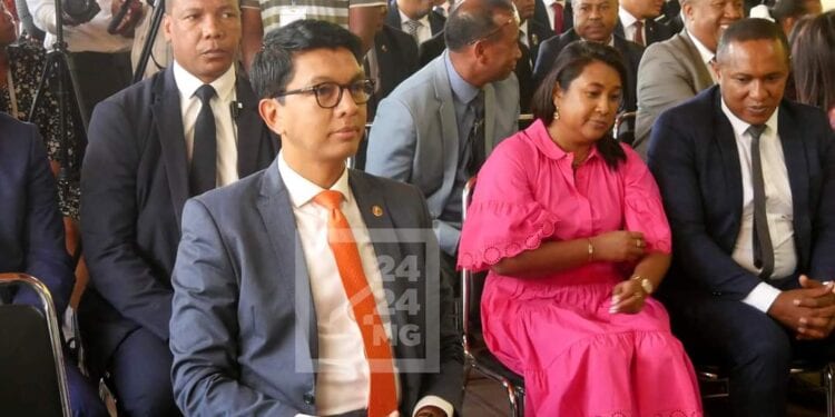 ÉLECTION – Andry Rajoelina « ravi » de son score et de la participation des électeurs