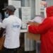 ACTIVITES SOCIALES – L’équipe de l’ONG Inviso amène la magie de Noël dans les hôpitaux et les centres d’accueil pour orphelins
