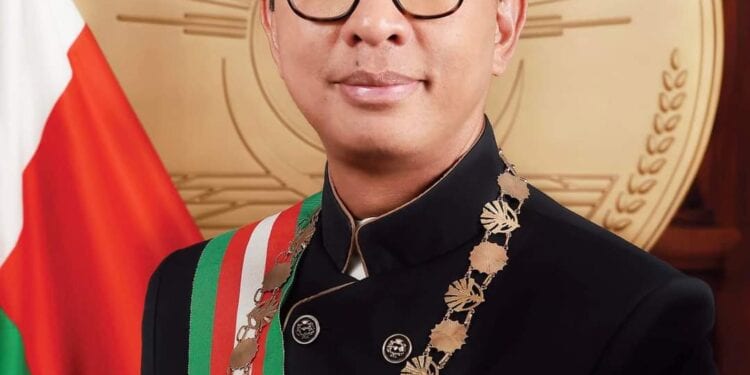 ADMINISTRATION – La Présidence dévoile le nouveau portrait officiel du président de la République