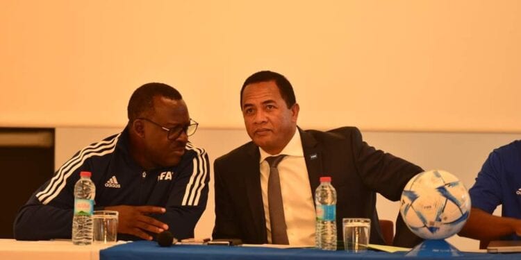 FOOTBALL – « Une académie de football de renommée à mettre en place d’ici 2026 », selon Alfred Randriamanampisoa