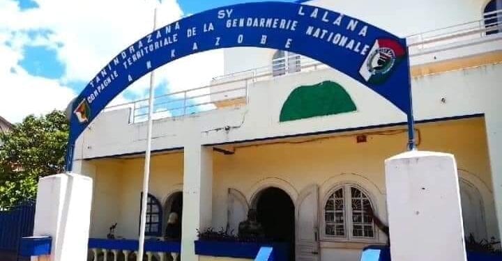 JUSTICE – Neufs éléments des forces armées et un maire soupçonnés dans la série de kidnapping à Ankazobe placés en détention préventive