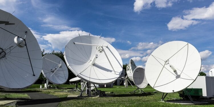 TELECOMMUNICATION – L’Artec se prépare à attribuer des licences de services internet large bande par satellite