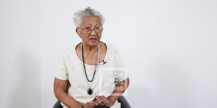 LITTÉRATURE – L’écrivain algérien Yasmina Khadra rend hommage à Michèle Rakotoson