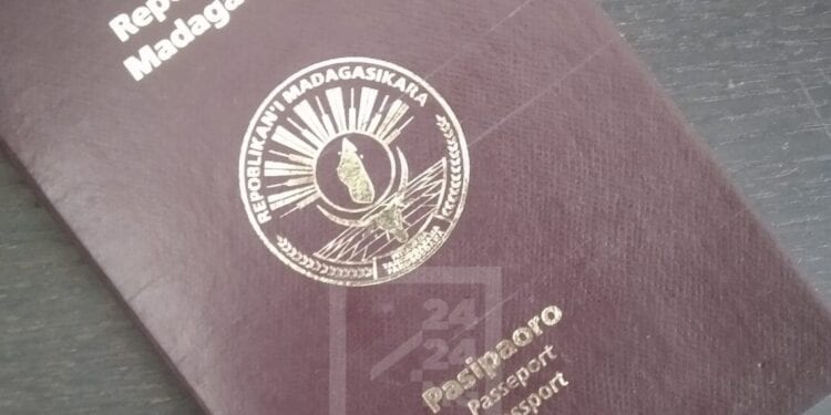 POLICE NATIONALE – 21,82 % des demande de passeport se font déjà en ligne