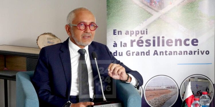 URBANISATION – La capacité à remblayer en dehors du Grand Tana pour l’extension de la ville d’Antananarivo encore énorme, selon le ministre Naina Andriantsitohaina