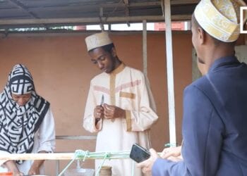 CELEBRATION – Une journée d’Eid El Fitr avec Nazra Fadhula, étudiante comorienne à Madagascar