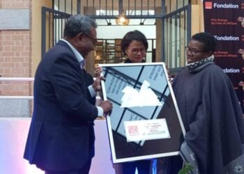 Une cérémonie de reconnaissance pour Hary Rabary et son roman ZaKoa finalistes du Prix Orange du livre en Afrique