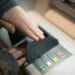 TRANSACTION BANCAIRE – La création d’une carte domestique de paiement en étude