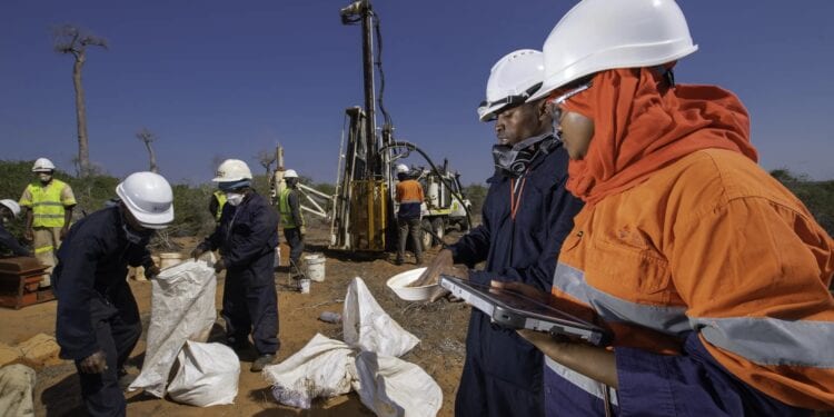 SECTEUR EXTRACTIF – Base Toliara aspire à son éligibilité à la Loi sur les grands investissements miniers
