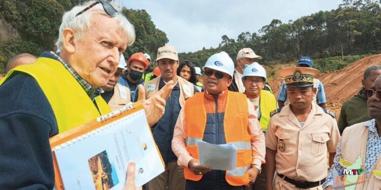 Le ministère des Travaux publics demande l&rsquo;accélération des travaux de réhabilitation de la RN2
