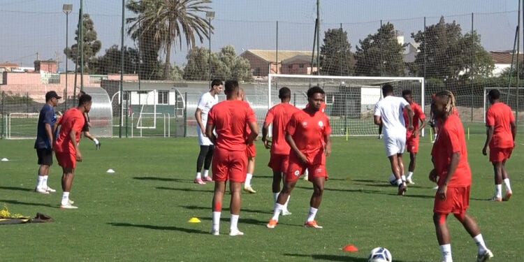FOOTBALL – Les Barea jouent leur destin face aux Scorpions gambiens