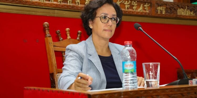 PARLEMENT – Sahondra Rabenarivo demande à l’Assemblée nationale de jouer son rôle de mise en accusation des hauts responsables soupçonnés de corruption
