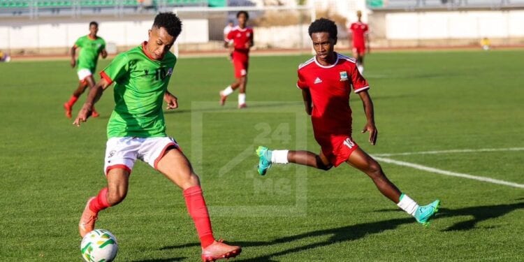 FOOTBALL – El Hadari Raheriniaina sur le point de s’engager avec le Paris FC