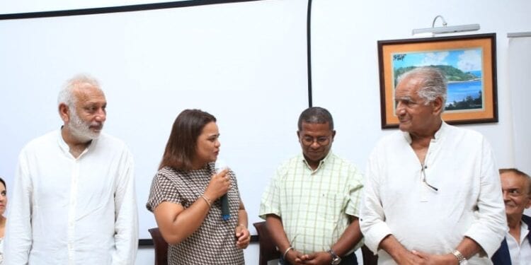 HUMANITAIRE – La Commune urbaine de Tolagnaro octroie un certificat de reconnaissance à l&rsquo;ONG Médecins de l&rsquo;océan Indien