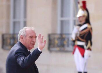 FRANCE – Deux anciens Premiers ministres nommés ministres dans le gouvernement Bayrou