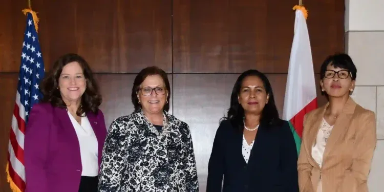 DIPLOMATIE – Lantosoa Rakotomalala prend officiellement ses fonctions à l’ambassade de Madagascar aux Etats-Unis