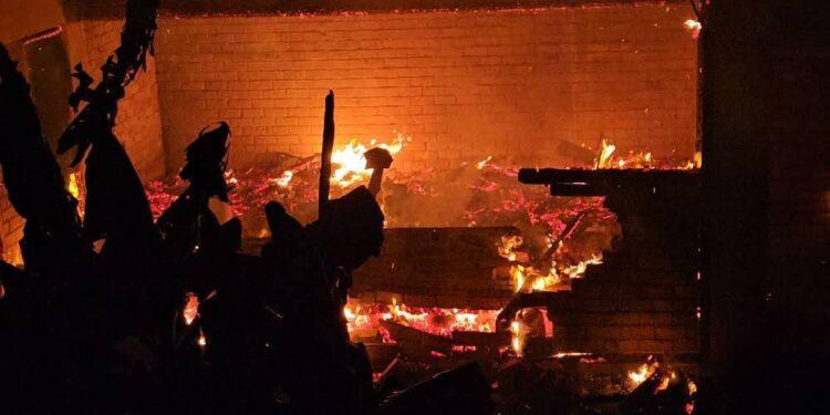 DRAME – Plus de 150 étudiants sans abris après l’incendie d’un bloc préfabriqué sur le campus universitaire de Fianarantsoa