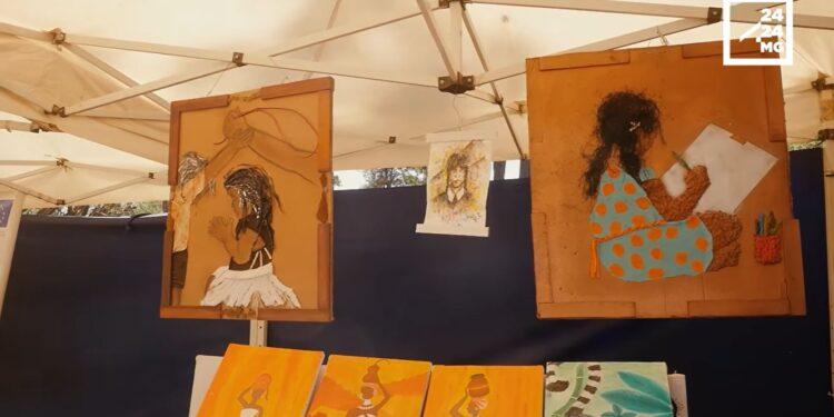 ORNEMENT – Les tableaux fait en déchet de chez Hosodokoko