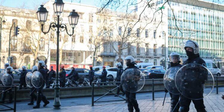 BELGIQUE – 60.000 manifestants dans la rue contre le programme du nouveau gouvernement fédéral