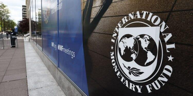 COOPERATION AVEC LE FMI – Décaissement attendu de 77 millions de DTS après l’examen des premières revues des accords FEC et FRD