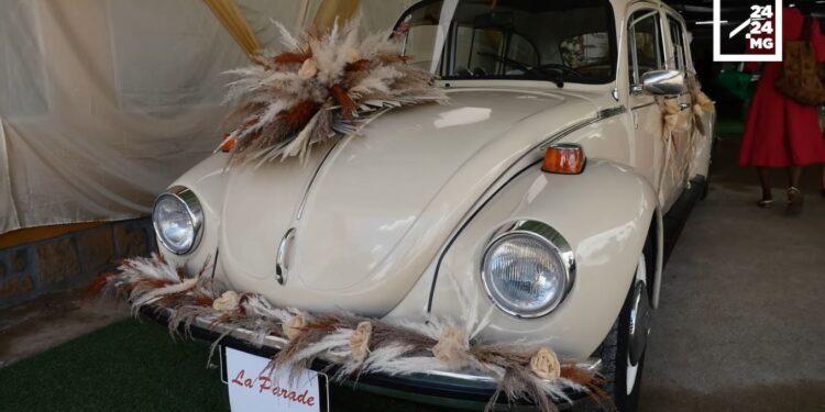 VEHICULE – La Coccinelle devenue limousine vintage de Coucous