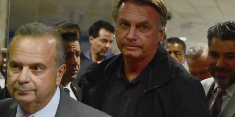 AMERIQUE DU SUD – L’ancien président brésilien Jair Bolsonaro inculpé pour un projet présumé de coup d’Etat